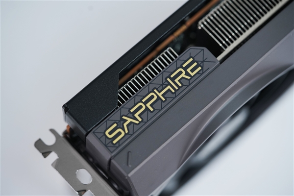 星歐娛樂官方:迎戰RTX 5060!AMD RX 7650 GRE顯卡圖賞