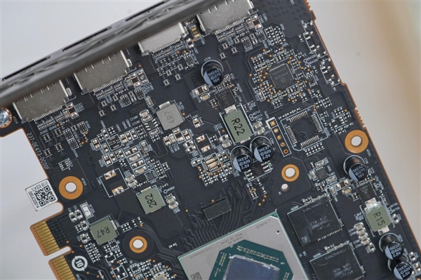 星歐娛樂官方:迎戰RTX 5060!AMD RX 7650 GRE顯卡圖賞